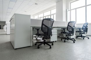 選擇優(yōu)質(zhì)辦公設(shè)備安裝與維修服務(wù) 沈陽(yáng)地區(qū)指南與教學(xué)儀器建議